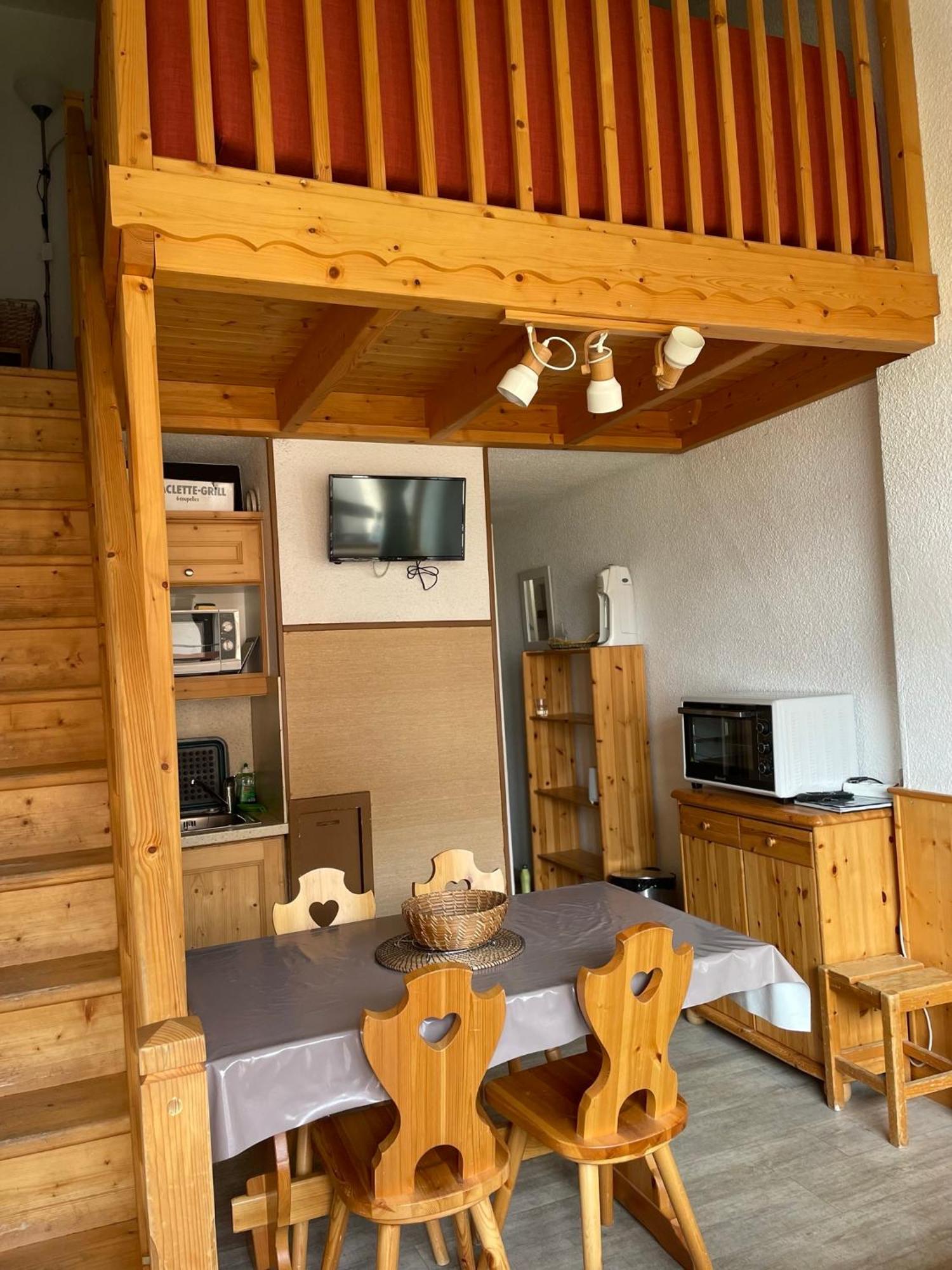 Appartement Pour 6 Personnes Au Pied Des Pistes Au Calme Aux Menuires Les Asters Сен-Мартен-де-Бельвіль Екстер'єр фото